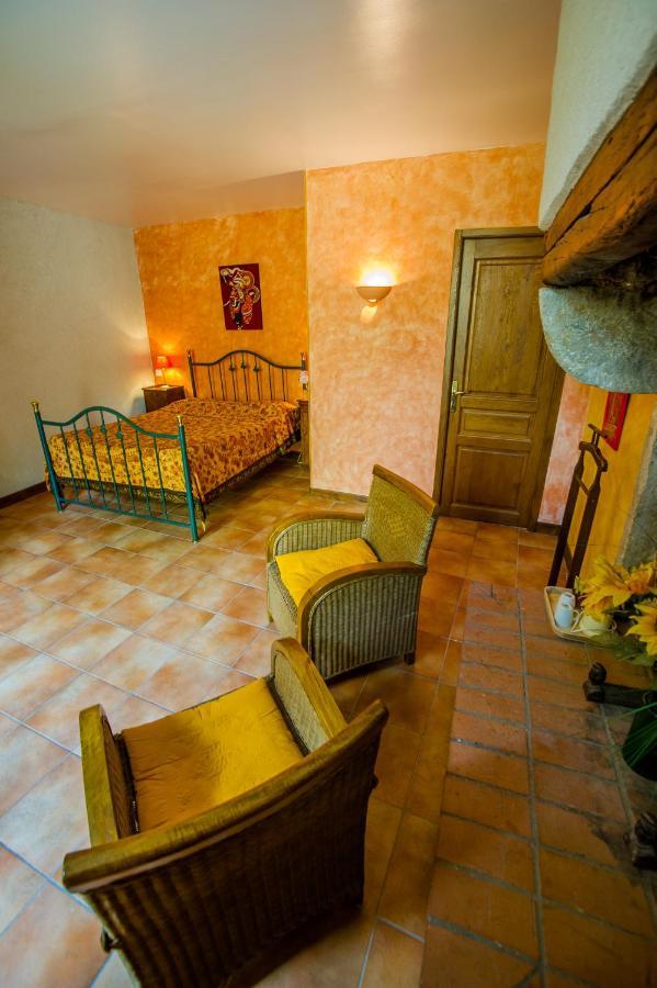 Chez Annie Et Jean Michel Bagatelle Chambres D Hotes Chateauneuf  Exterior photo